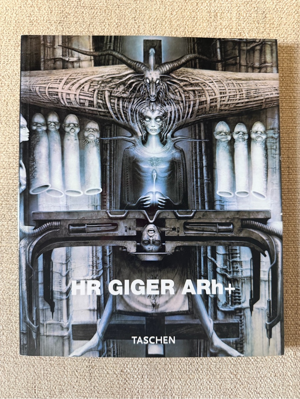 Taschen HR GIGER ARh+ - Blue Gray Surreal Cover